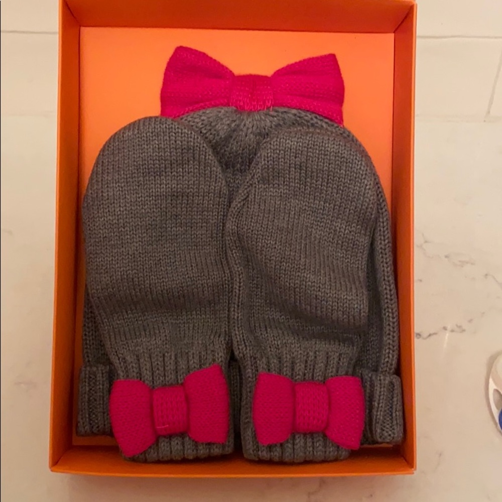 Kate Spade Bow Hat & Mittens